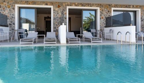 Suite with Private Pool