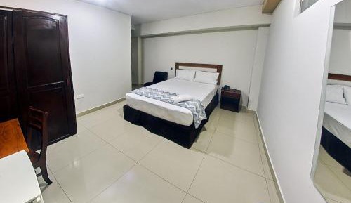 Single Room with Private Bathroom