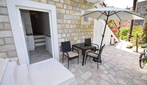 Studio with Terrace