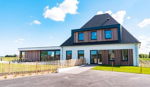 Seven-Bedroom House
