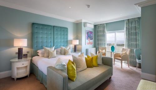 Superior King with Sea View