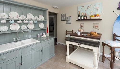 Twin Room with Shower