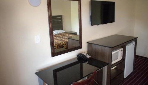 King Room - Non-Smoking
