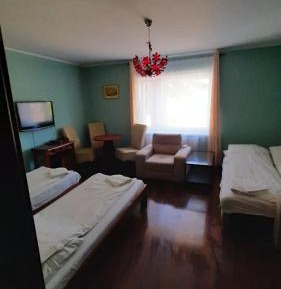Quadruple Room with Shared Bathroom