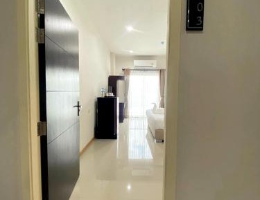 Deluxe King Studio