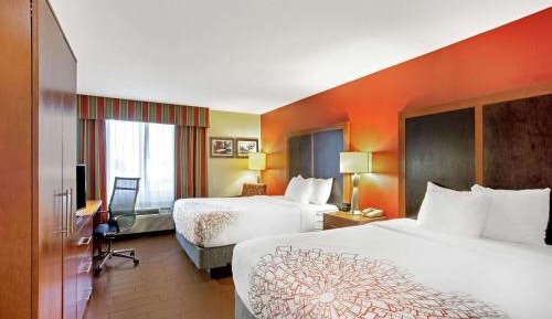 Queen Room with Two Queen Beds - Non-Smoking