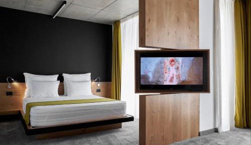 Design Junior Suite with Balcony
