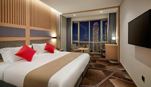 Premier King Room