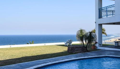 Family Room with Sea View