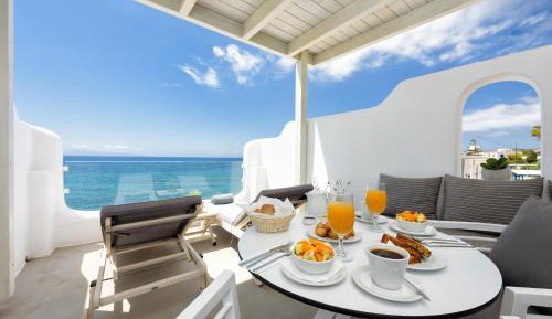 Suite with Sea View (2 Adults)