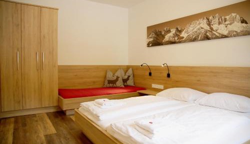 Two-Bedroom Apartment with Balcony and Sauna Ground Floor