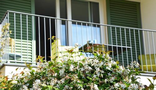 Studio with Balcony