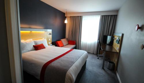 Standard Room with Free Hot Breakfast