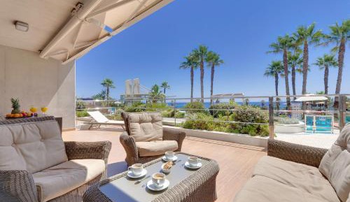 Apartment with Sea View
