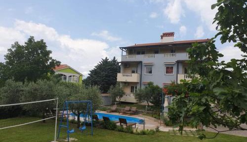 Apartment with Terrace