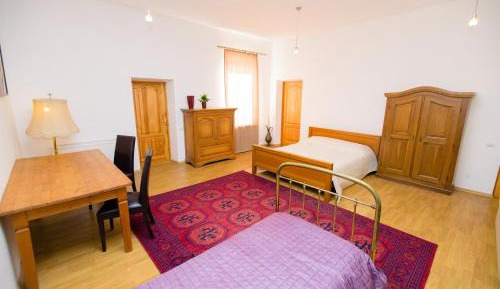Budget Triple Room