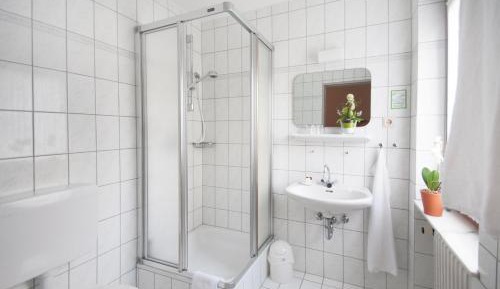 Large Single Room