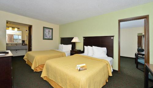 Suite with 1 King Bed and 2 Double Beds - Non-Smoking