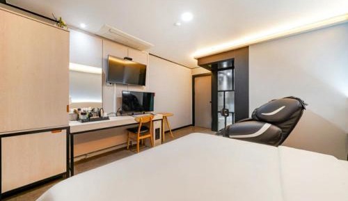 Premier Double Room