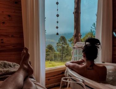 Deluxe Suite with Spa Bath