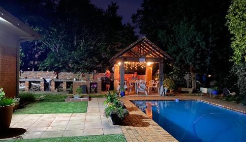 Double or Twin Room with Bathroom