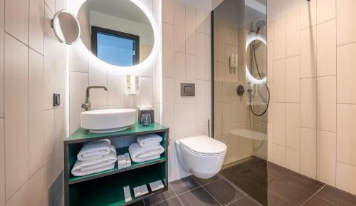 Double or Twin Room with Balcony and spa access