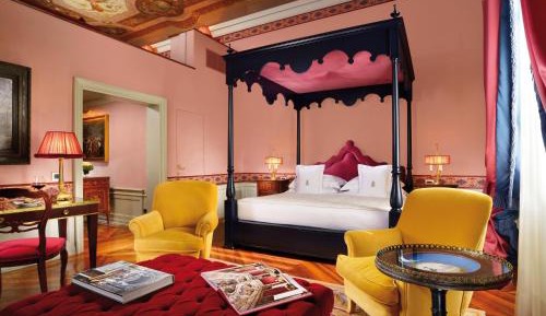 Duplex Quadruple Room