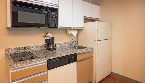 Double Suite with Two Double Beds - Non Smoking