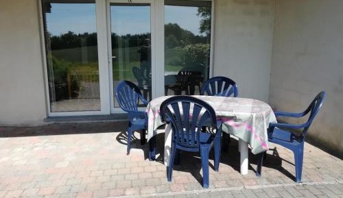 Apartment with Garden View