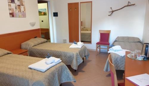 Large Double or Twin Room