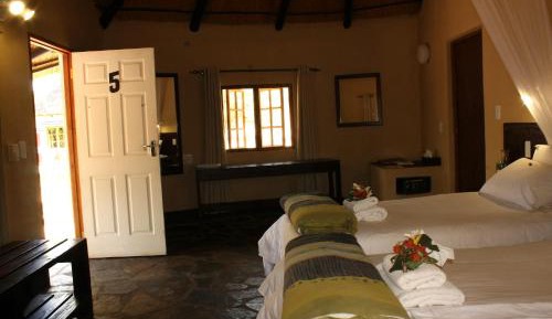 Standard Twin Room