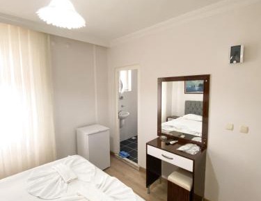 Large Twin Room