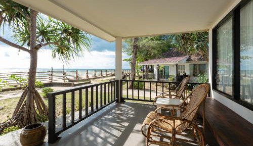 Beach Front Suite