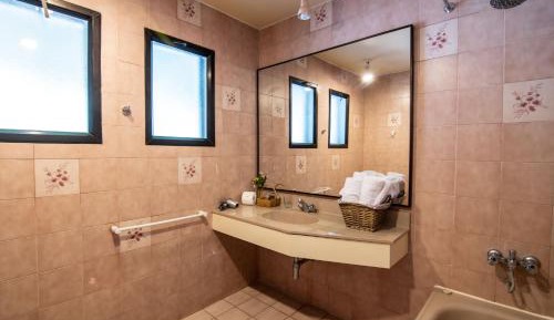 Standard Double Suite