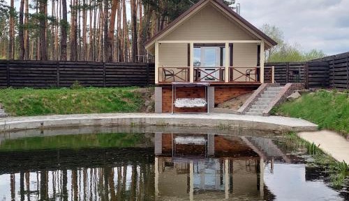 Bungalow - Water Front 