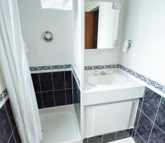Single Room with Shower