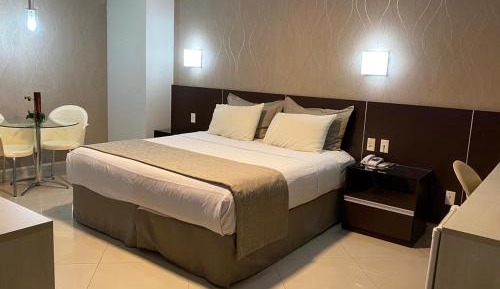 Deluxe Suite with Spa Bath