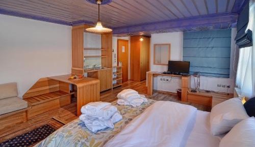 Junior Suite with Terrace
