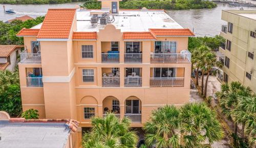 Two Bedroom Apartment 