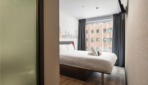 Double Room with Window