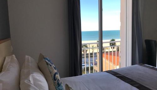 Double Room with Balcony and Sea View