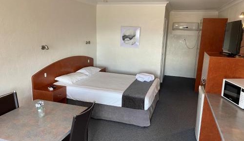 Queen Room