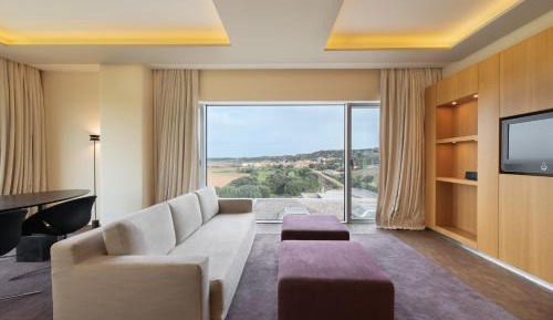 Royal Suite Deluxe