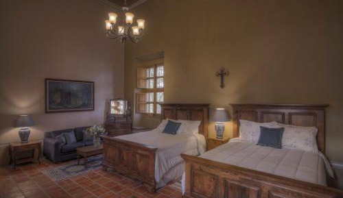 Deluxe Queen Room with Two Queen Beds