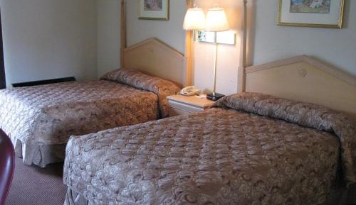 Double Room with Two Double Beds - Non-Smoking