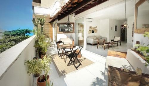 Beach Block 6 Bedrooms - Penthouse with Balcony