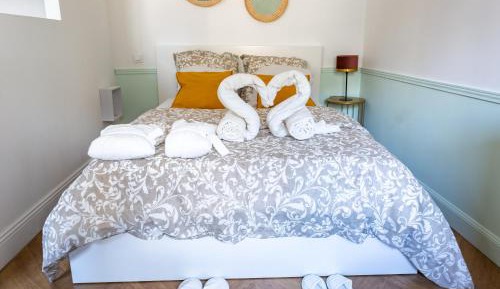 Apartment with Shower