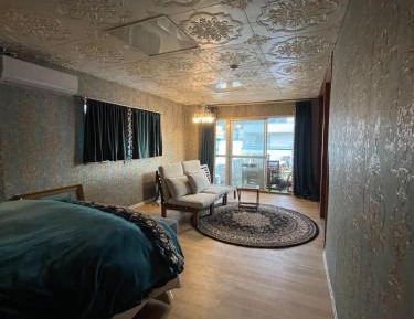 Superior King Suite