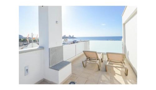 Penthouse with Sea View