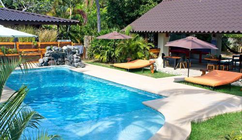 Deluxe Bungalow with Garden View